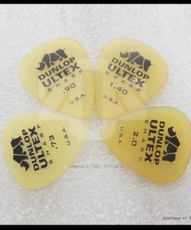 Klaber Pick Pemetik Senar Dunlop Ultex Sharp 4330 1