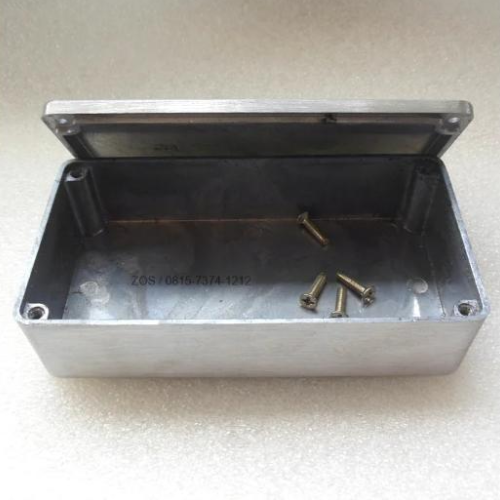 Kotak-Material-Box-Case-Stompbox-Pedal-Effect-Aluminium-1590B-1.3