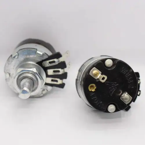 Potensiometer-Switch-Saklar-Carbon-Film-WH134-470K-1.3