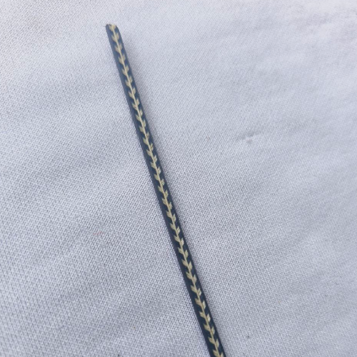 Purfling-List-Strip-Side-Body-Gitar-C-72-Arrow-Herringbone-640x3x1mm-1.2