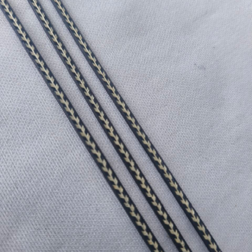 Purfling-List-Strip-Side-Body-Gitar-C-72-Arrow-Herringbone-640x3x1mm-1.3