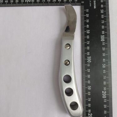 Pisau Knife Pemotong Kuku Kuda Horse Hoof Sirius Times Loop Aluminium