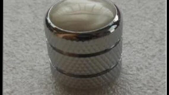 Knob Metal Chrome White Pearloid