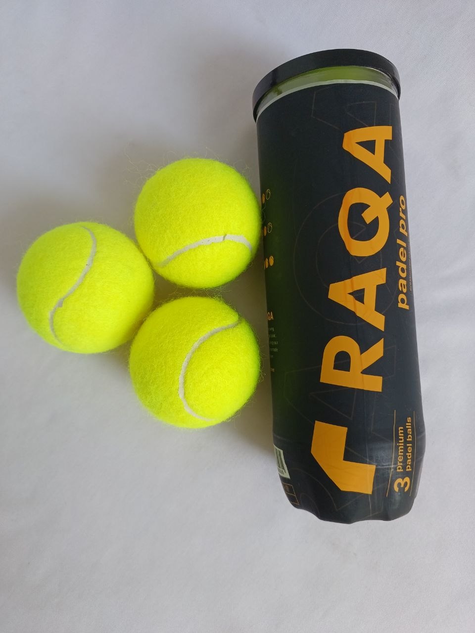 Bola Ball Padel RAQA Netherland Professional Package Tube Isi 3 Pcs - Image 3